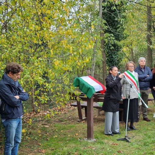 Un angolo di meditazione per ricordare le vittime pinerolesi del crollo del Ponte Morandi