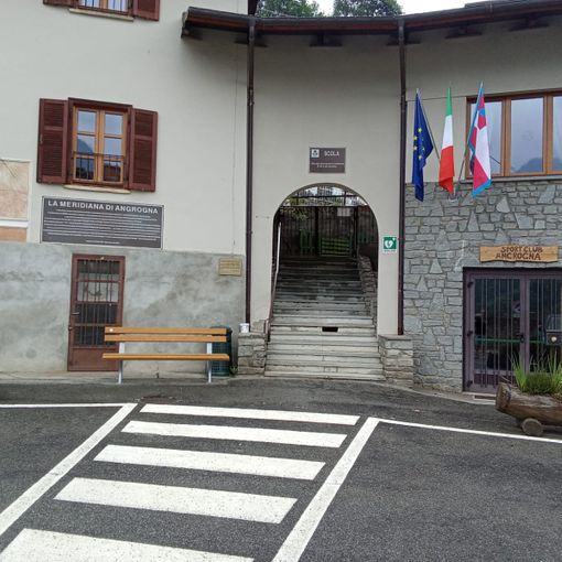 La scuola di Angrogna che sarà oggetto di interventi
