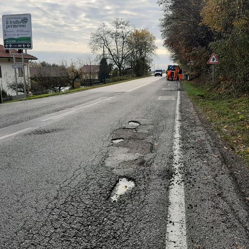 I lavori in corso da parte degli operatori della Città metropolitana
