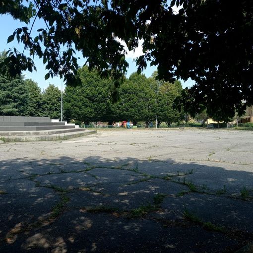 Piazza Giretti a Bricherasio