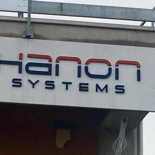 Insegna Hanon Systems Campiglione Fenile