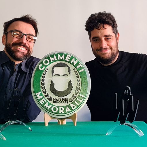 Fabrizio Biasibetti (a destra) ai Macchianera Awards con uno dei soci, Marco Melano