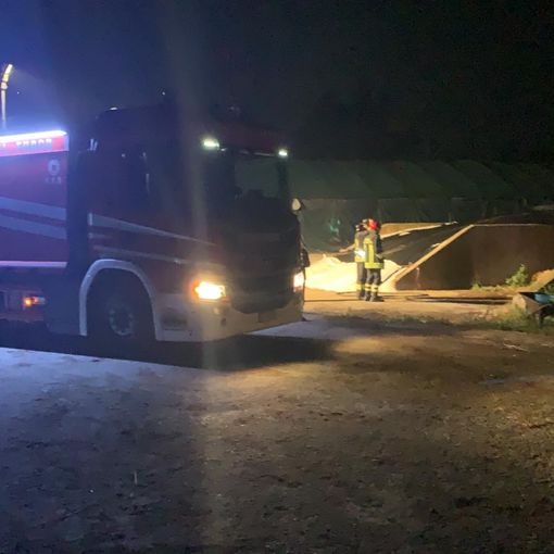 Incendio a Vigone in via Santa Maria