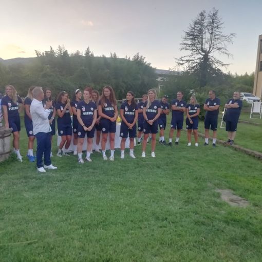 I tifosi 'scaldano' il nuovo team della Wash4Green Pinerolo per il 'grande salto'