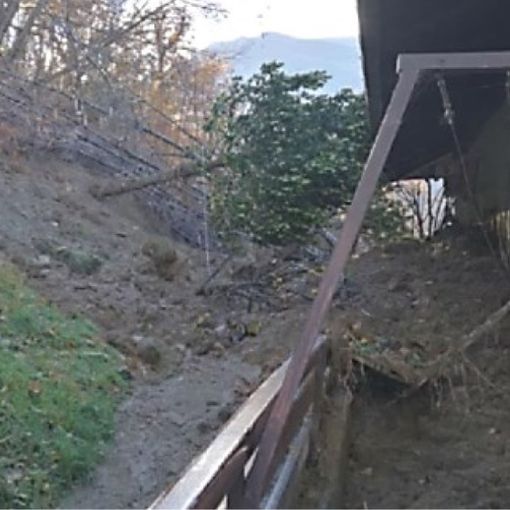 Perosa Argentina frana casa distrutta