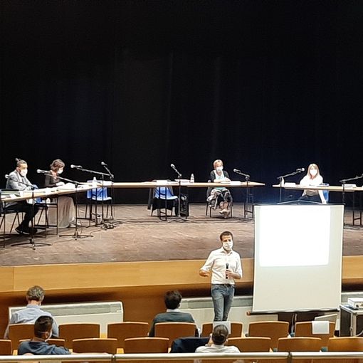 Pinerolo: «Rinviamo i lavori del bilancio partecipativo al prossimo anno per fronteggiare l’emergenza»