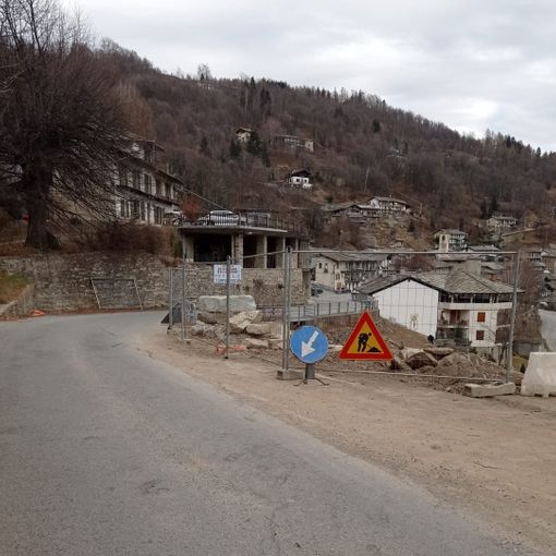Da domani chiusa via Fornaci in centro a Rorà per la messa in sicurezza