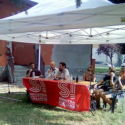 Un momento della festa estiva di Sinistra italiana a Torre Pellice