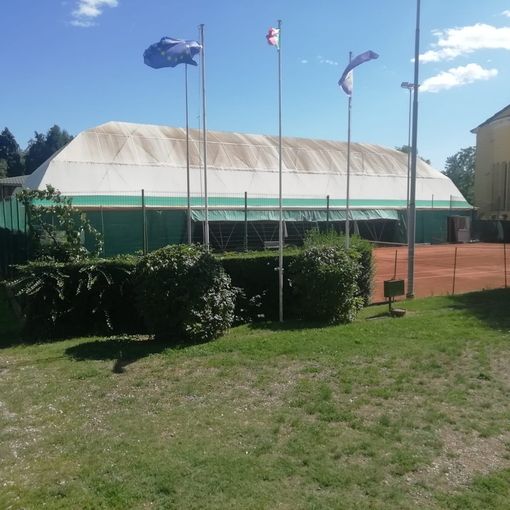 Il campo da tennis coperto di Torre Pellice