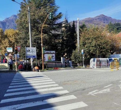 I lavori al semaforo di piazza Pietro Micca