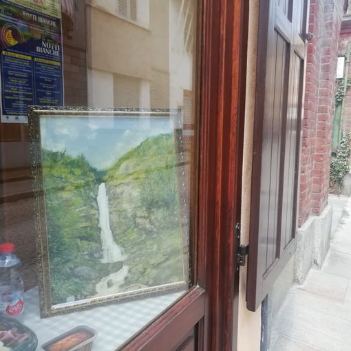 A Torre Pellice una mostra itinerante tra le vetrine per ricordare Guy Rivoir