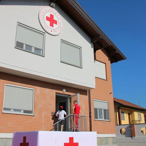 A Vigone farmaci e alimentari li porta a casa la Croce rossa