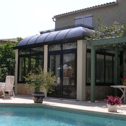 Giardini d'inverno: per saperne di più il riferimento è FAVV Iron Luxury
