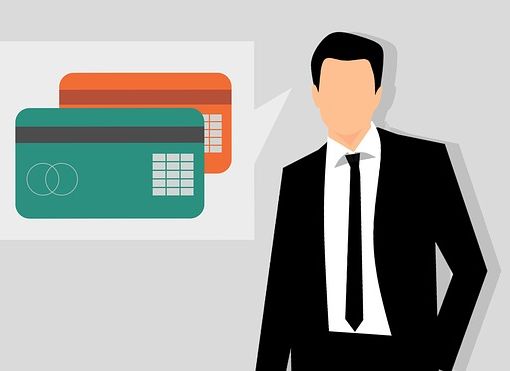 Per i pagamenti con carta di credito senza PIN si alza la soglia fino a 50 euro