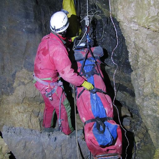 Cnsas, ecco le nuove tecnologie di comunicazione per gli speleosoccorritori