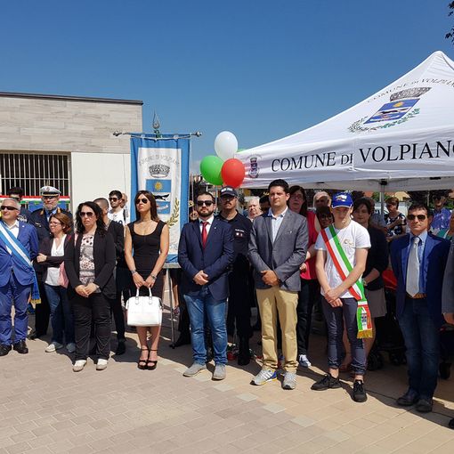 Piazza Italia a Volpiano inaugurata nel giorno della Festa della Repubblica
