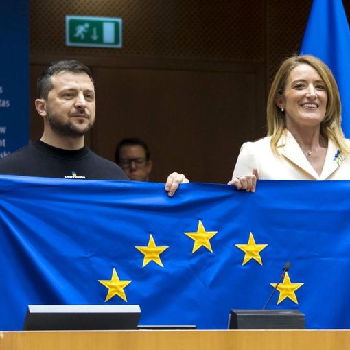 Il premier slovacco contrario all’Ucraina nella NATO resiste alle lusinghe di Zelensky