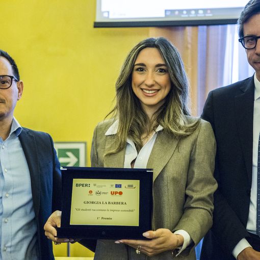 Giorgia La Barbera vince il primo premio di  &quot;Gli studenti raccontano le imprese sostenibili&quot;
