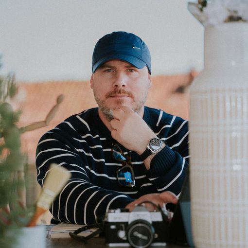 Storie di Orgoglio Astigiano. Emanuele Boffa, fotografo: &quot;Ho mandato all'aria un indeterminato per essere davvero felice. Ora collaboro con Vogue&quot;