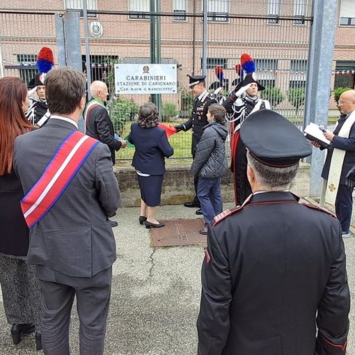 Intitolata al Carabiniere Giovanni Manescotto la caserma di Carignano