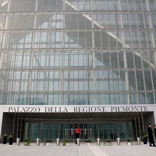 Regione, vasta riorganizzazione degli Uffici e dei Servizi verso una modernizzazione