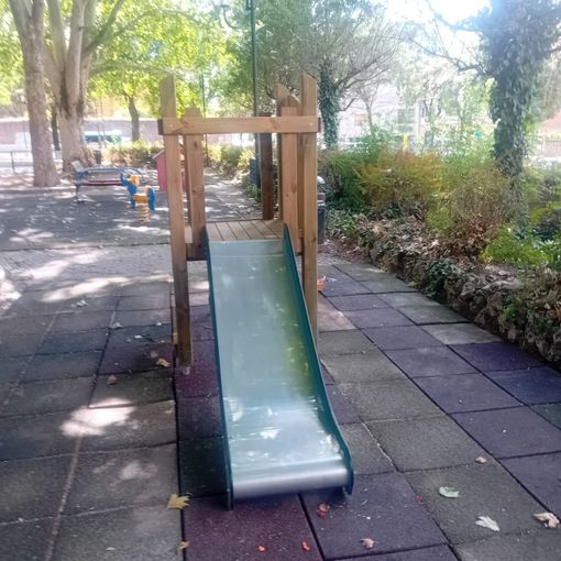 Il nuovo scivolo di piazza Gozzano