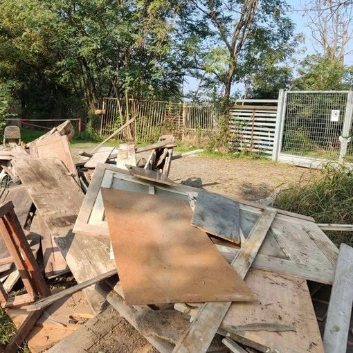 Scempio ambientale al Villaretto: “Qui servono le foto-trappole”