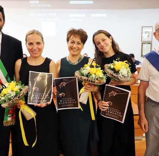 Il Consiglio comunale di Grugliasco premia e celebra l'Orchestra Magister Harmoniae