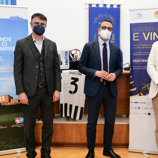Estratti i biglietti della lotteria &quot;Ricerca la fortuna&quot;, raccolti 33 mila euro, oltre 130 premi in palio