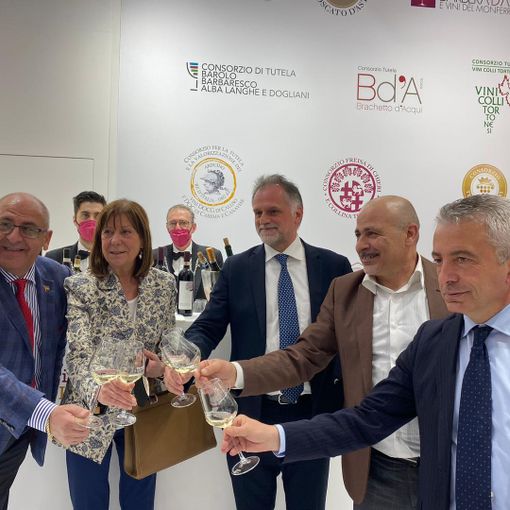 Vinitaly, Gavazza (Lega): &quot;L’enoturismo strategico per rilanciare i nostri territori con proposte attive e coinvolgenti&quot;
