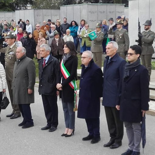 Torino celebra il 25 aprile. Appendino: “Le istituzioni devono dire da che parte stanno” (FOTO e VIDEO)