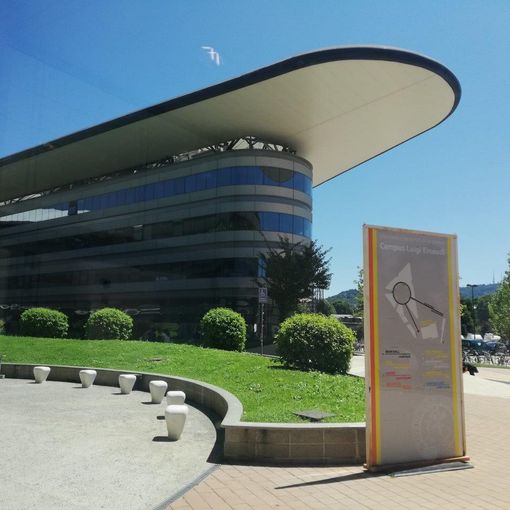 L’Unione Europea torna ad assumere: il 24 maggio scade il bando per diventare assistenti di lingua Italiana