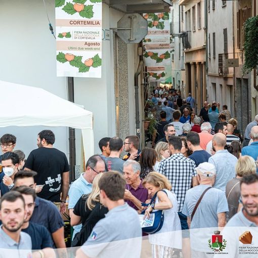 Fiera Nazionale della Nocciola di Cortemilia: eventi enogastronomici, culturali e musicali per celebrare la regina delle Langhe e il suo territorio