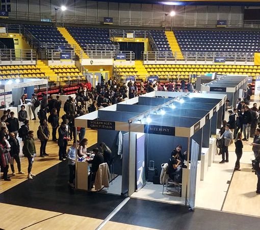 &quot;Al Lavoro&quot; a Torino, duemila laureati hanno incontrato le imprese