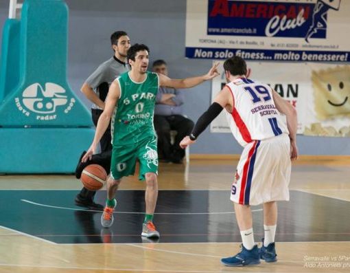 La 5Pari è fredda nel finale e batte Serravalle