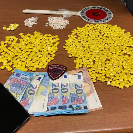 Doppio arresto contro lo spaccio di Droga, tra il parcheggio Fossata Rebaudengo e i giardini della piscina Parri