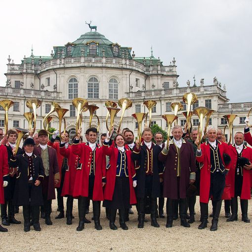 L’Arte dei Suonatori di Corno da Caccia dell’Accademia di Sant’Uberto arriva a Stupinigi