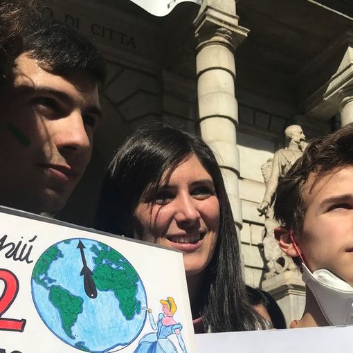 Torino, Appendino incontra i giovani che manifestano per il clima: “Abbiamo bisogno di voi” [FOTO E VIDEO]
