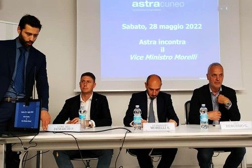 Astra Cuneo e gli autotrasportatori hanno incontrato Alessandro Morelli, viceministro alle Infrastrutture