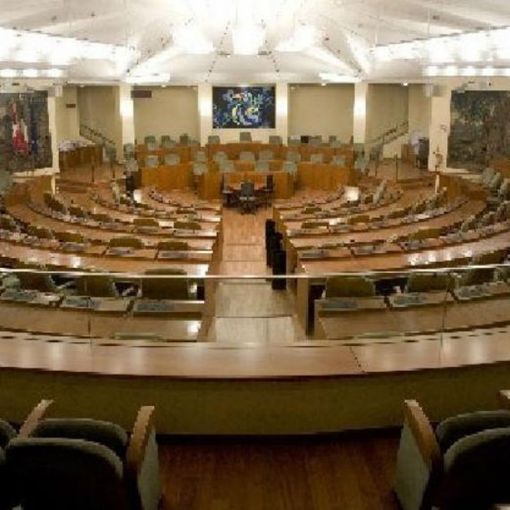 In Consiglio regionale approvati due ordini del giorno contro la violenza di genere