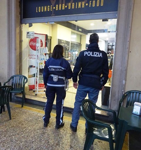 Controlli pre-natalizi: nel quartiere di San Secondo elevate sanzioni per oltre 10mila euro