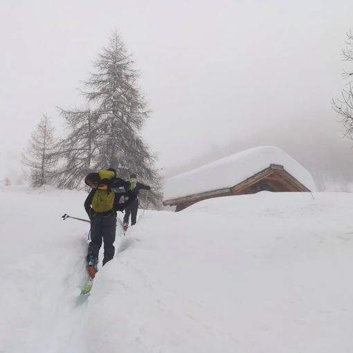 Recuperati i due escursionisti bloccati dalla neve presso il Bivacco Rattazzo di Sauze