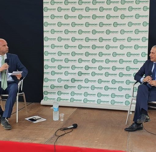 Giancarlo Banchieri (a destra) durante l’intervista con Gabriele Russo