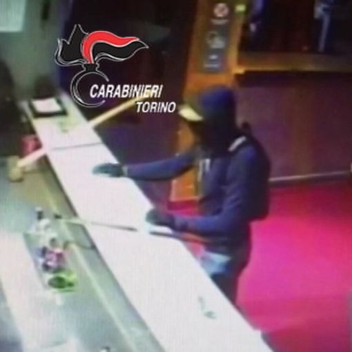 Operazione &quot;Fast Juliet&quot;: fermati gli autori seriali delle spaccate agli esercizi commerciali della provincia di Torino