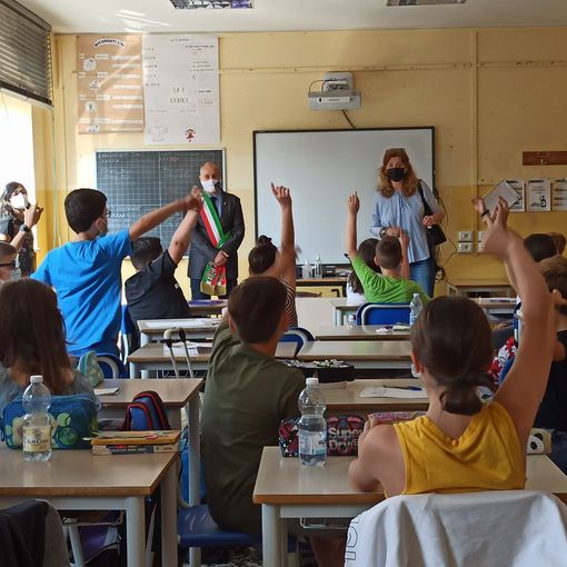 Aula di scuola con bambini