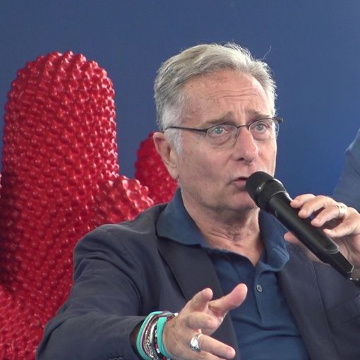 “Avanti un altro!”, Paolo Bonolis cerca concorrenti a Torino