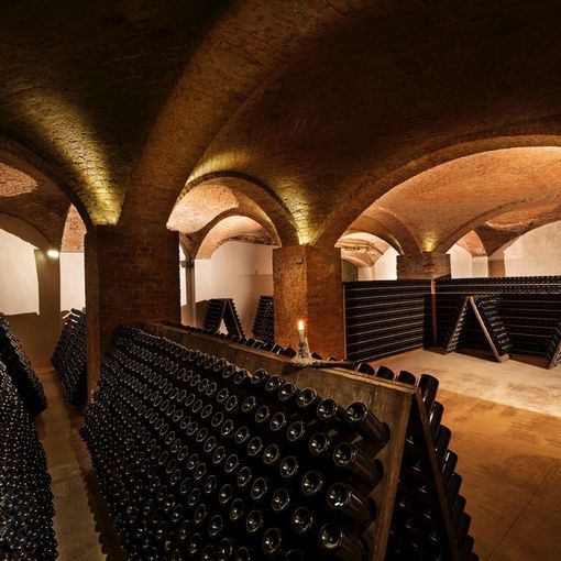 Cena stellata nelle cattedrali sotterranee, Patrimonio Unesco di Canelli