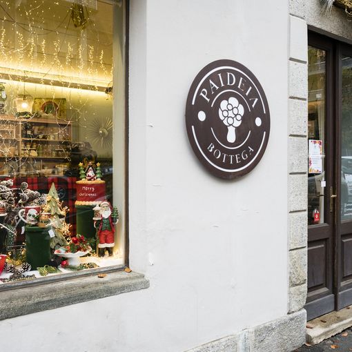 Riapre per le festività natalizie la Bottega Paideia