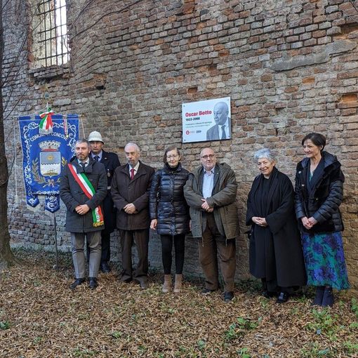 Scoperta una targa all’Università in ricordo dell’indologo Oscar Botto