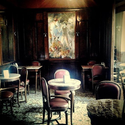 Il Caffè Elena di Torino compie 130 anni, tra Giuseppe Carpano e Cesare Pavese